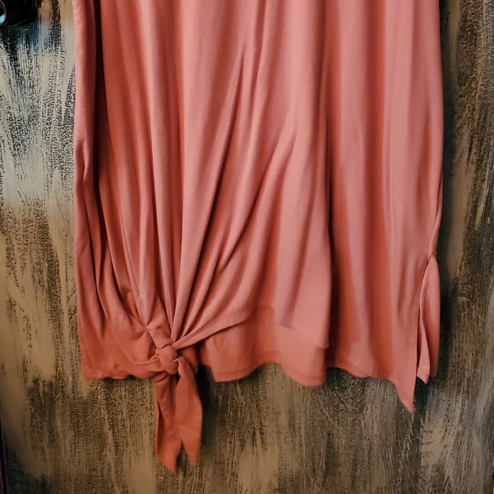 Dusty rose tshirt